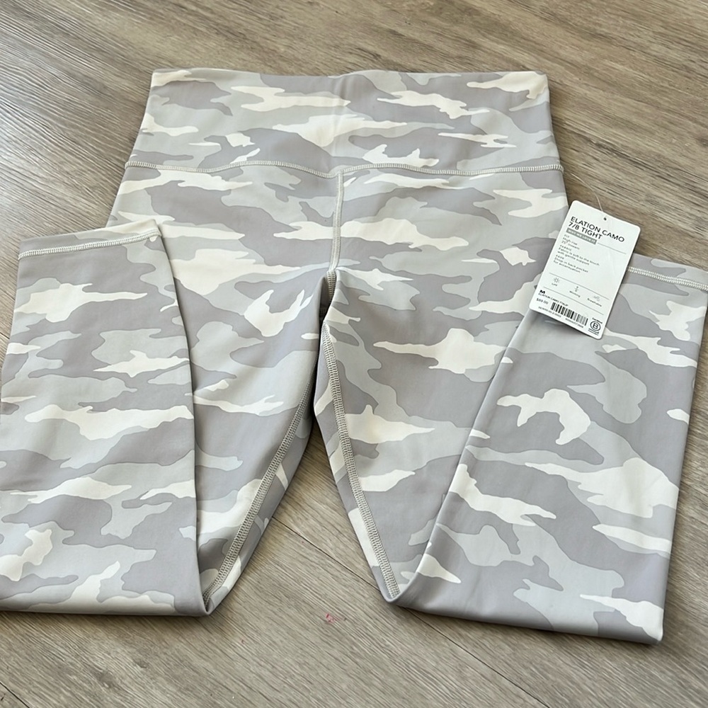 Athleta Elation Camo 7/8 tight